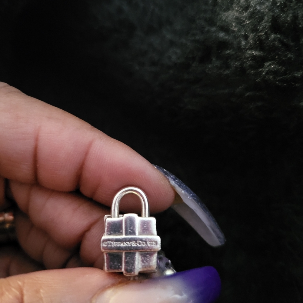100%Authentic Tiffany&Co charm - Picture 3 of 3